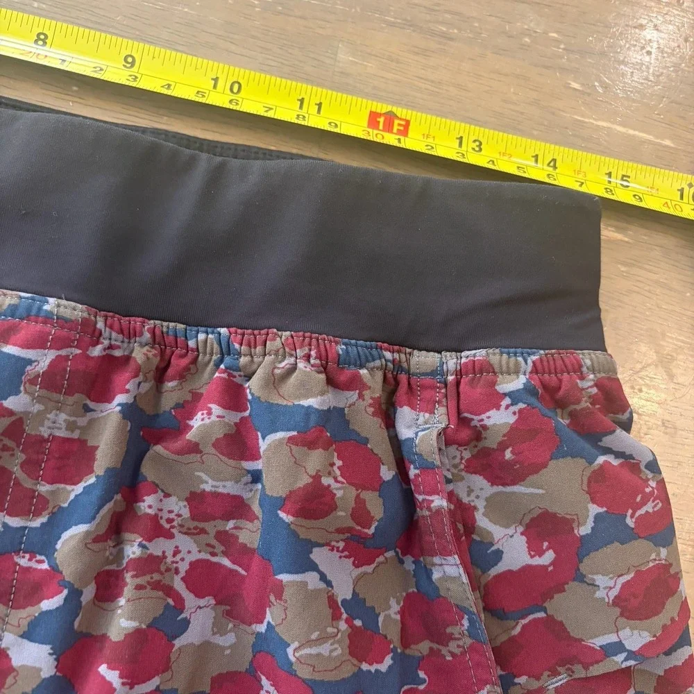 Lululemon Shorts Mens Medium T.H.E. Short Drawstring Athleisure 12